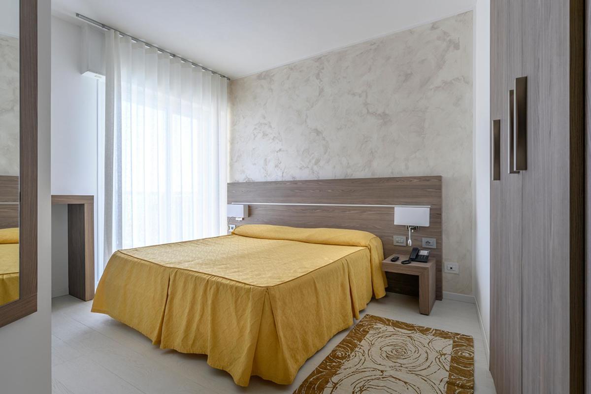 Hotel Capri 3 Stelle Superior Lido di Jesolo Eksteriør bilde