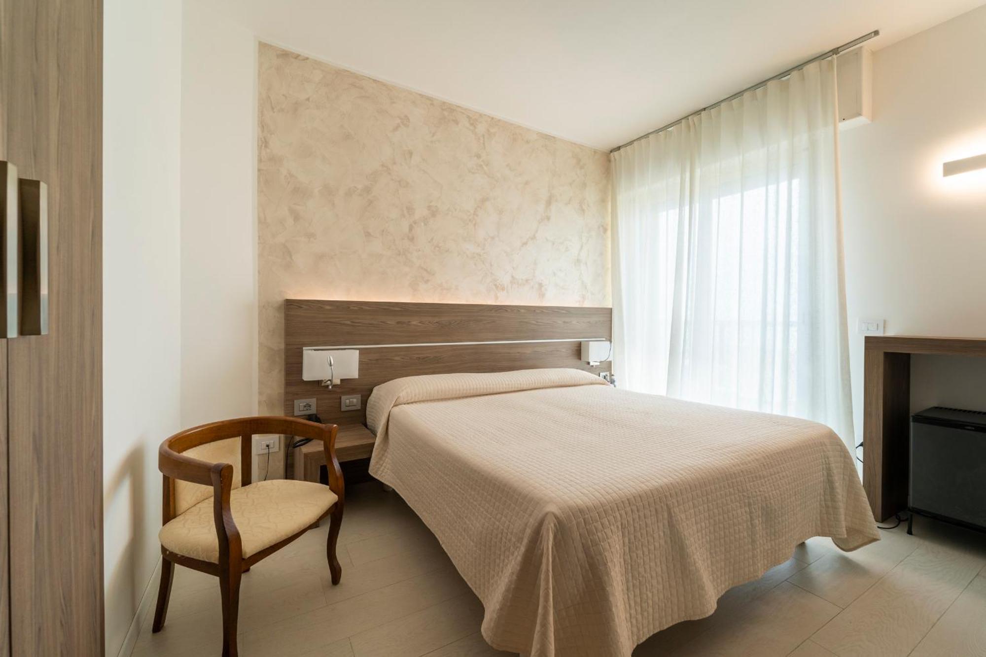 Hotel Capri 3 Stelle Superior Lido di Jesolo Eksteriør bilde